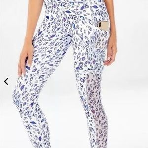 5 different pairs for $20!!! 5 pairs of Fabletics! leggings